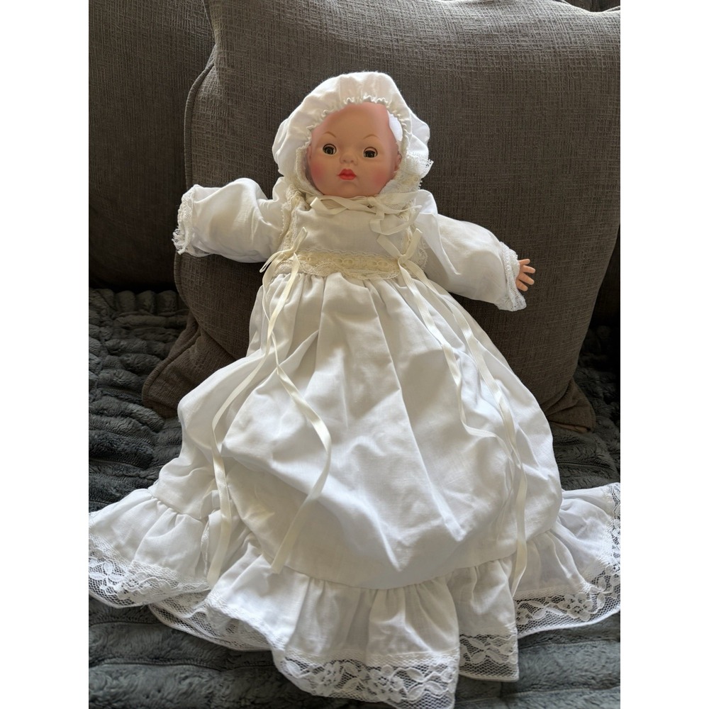 VINTAGE Mid-Century 16" Christening Baby Doll White Gown Opening Eyes Cloth Body